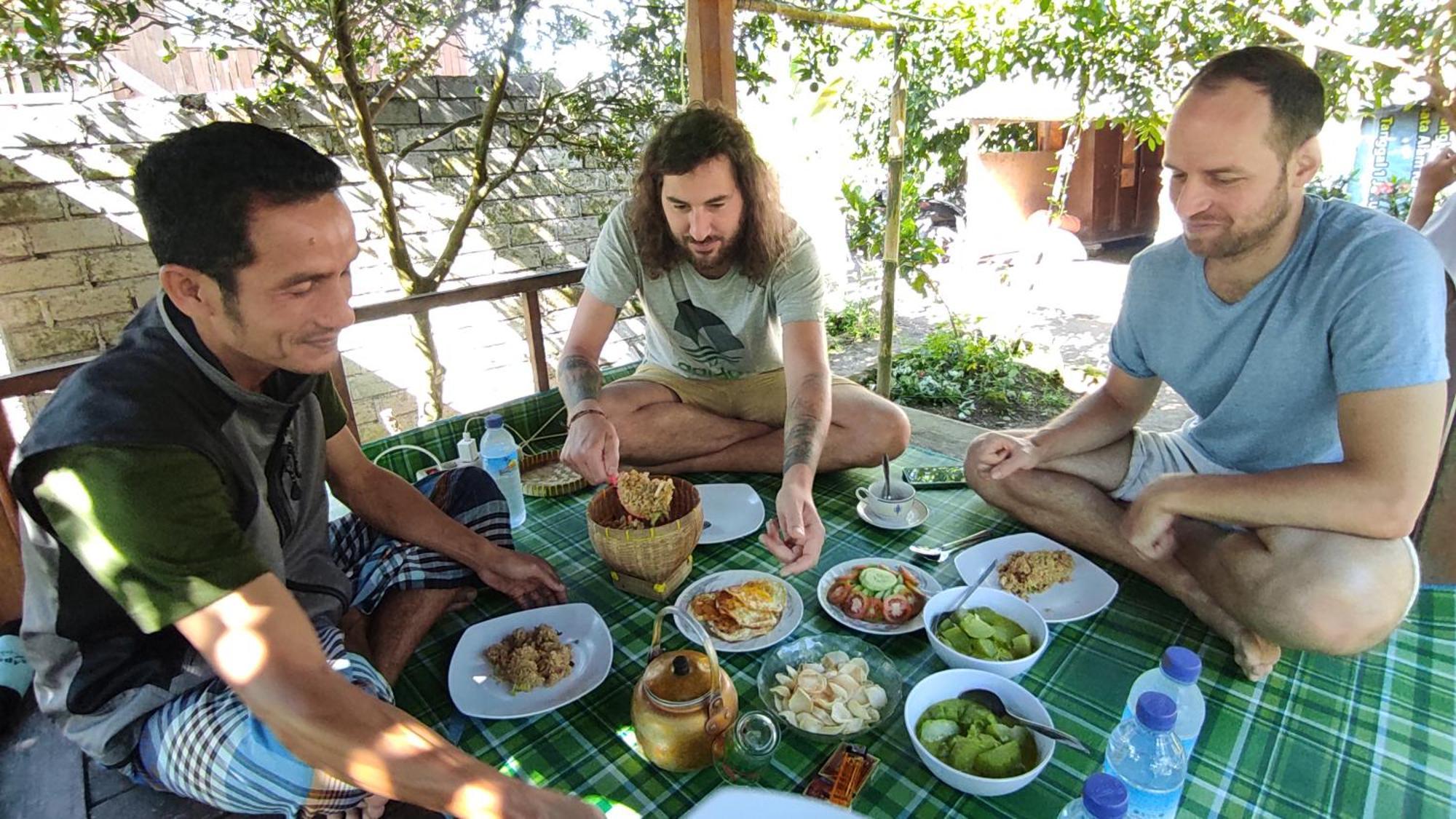 Tastura Homestay Прайя Экстерьер фото
